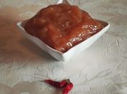Una foto di mele peperoncino