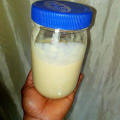 Condensed milk A picture of Condensed milk.