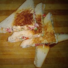 Vegetable Cheese Sandwich 📌 A picture of Vegetable Cheese Sandwich 📌.