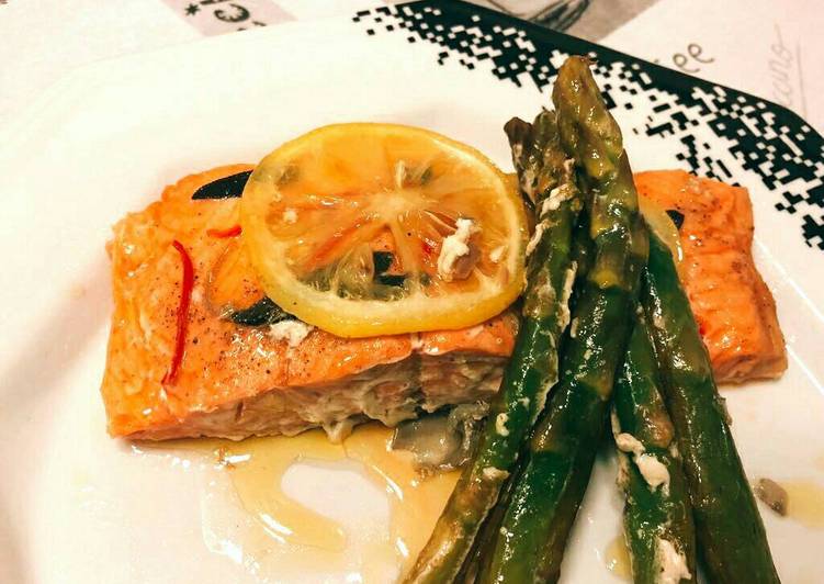 Salmão com aspargos - Tudogosreceitas