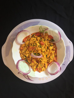 પનીર ભુરજી (Paneer Bhurji Recipe In Gujarati) રેસીપી મુખ્ય ફોટો