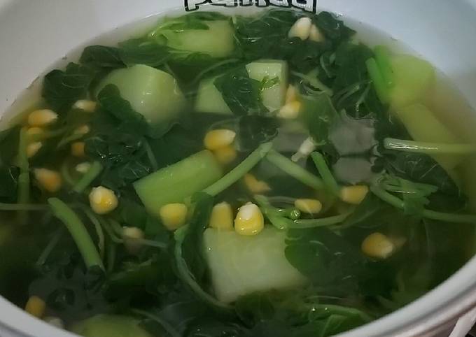 Resep Sayur Bening Bayam Labu Siam Jagung Oleh Phietlie Cookpad