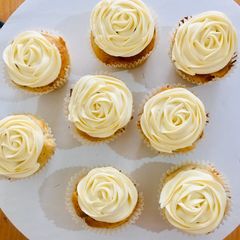 A picture of Eggless vanilla cupcake.