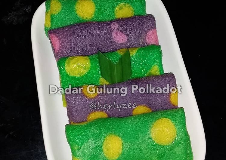 Dadar Gulung Polkadot