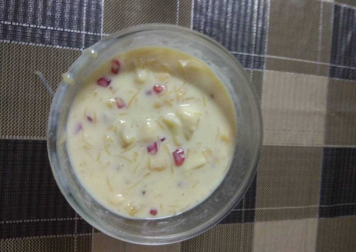 Custard falooda