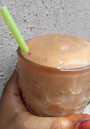 Niqaqqen kayan marmari(smoothie) ainihin hoton girkin
