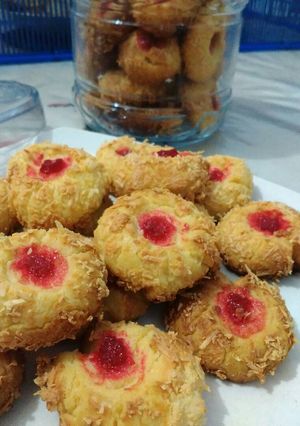 Foto resep Strawberry Chesse Tumbprint Cookies (#pr_kuekering)