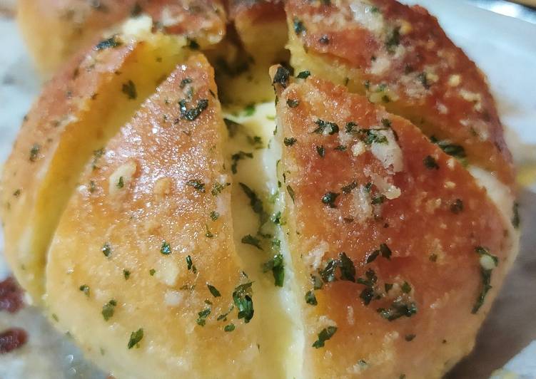 Korean Garlic Cheese Bread | Versi Roti French Bread