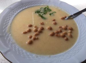 O poză a rețetei Supă cremă de gulii.