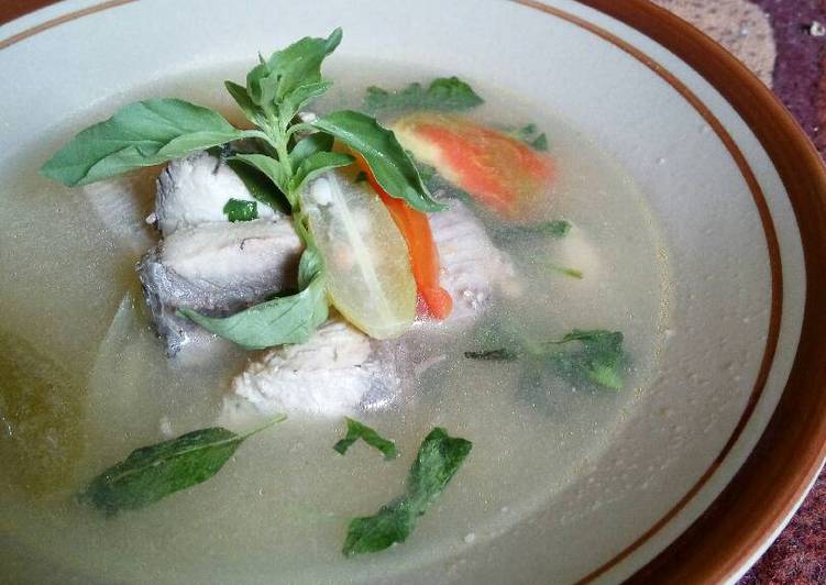 Resep Sup ikan tuna asam pedas yang Sempurna