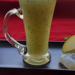 A picture of Ice apple cooler.