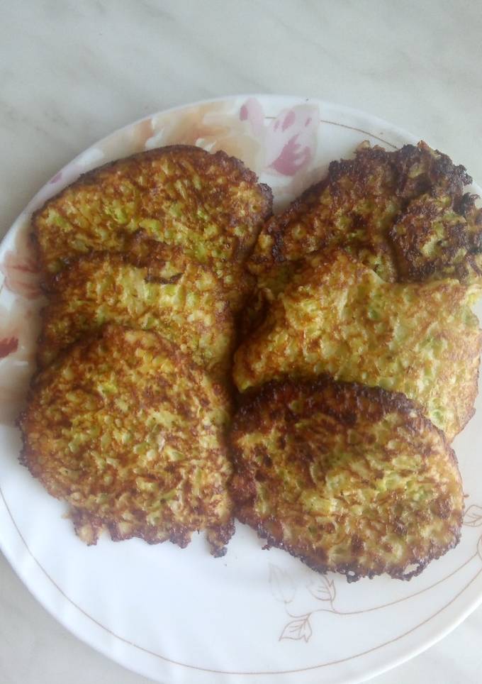 "Кабачкові оладки"
