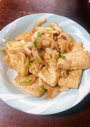 豆腐炒洋蔥 的食譜成品照片