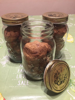 Una foto de Cookies de chocolate 🍫receta express