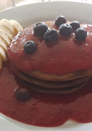 Una foto de Hotcakes de chocolate con harina integral