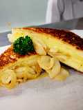 Grilled Cheese and Creamy Mushrooms