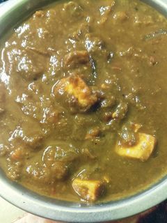 पालक पनीर (palak paneer recipe in Hindi) रेसिपी मुख्य फोटो