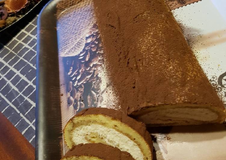 Tiramisu Cake Roll ☕