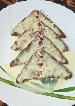 A picture of Shahi Bread Tukda.