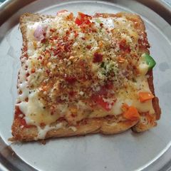 A picture of Suji toast.