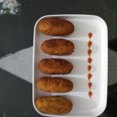 A picture of Crispy paneer Rolls.