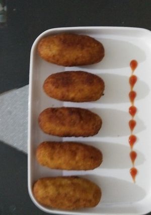 A picture of Crispy paneer Rolls.
