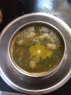 முருங்கை கீரை சூப் (Murungai keerai soup recipe in tamil) செய்முறை முக்கிய புகைப்படம்