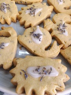 Una foto de Galletas delicadas de lavanda
