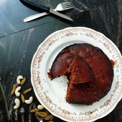 A picture of Eggless plum cake.