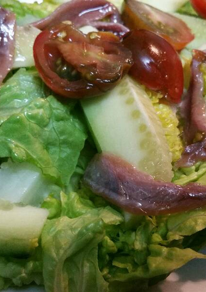 Una foto de Ensalada con Anchoas