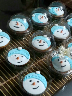 Una foto de Cupcakes de Naranja con chips de Chocolate
