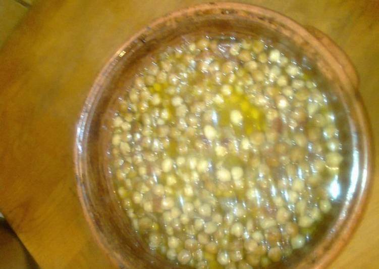 Recipe of Chickpea stew from Sifnos, in a casserole pot in 31 Minutes for Mom