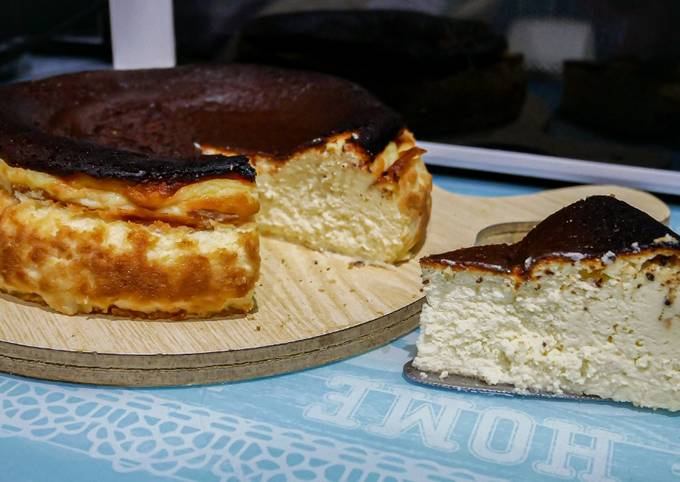 Basque Burnt Cheesecake