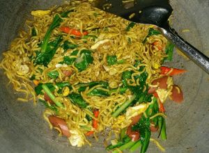 Foto resep Mie Goreng Sawi Hijau