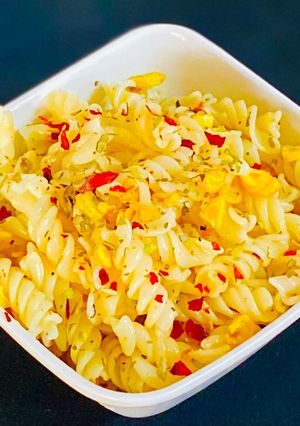 A picture of Corn Garlic Pasta.