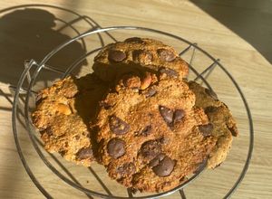 Una foto de Galletas chocochips de avena - Chocochips oatmeal cookies