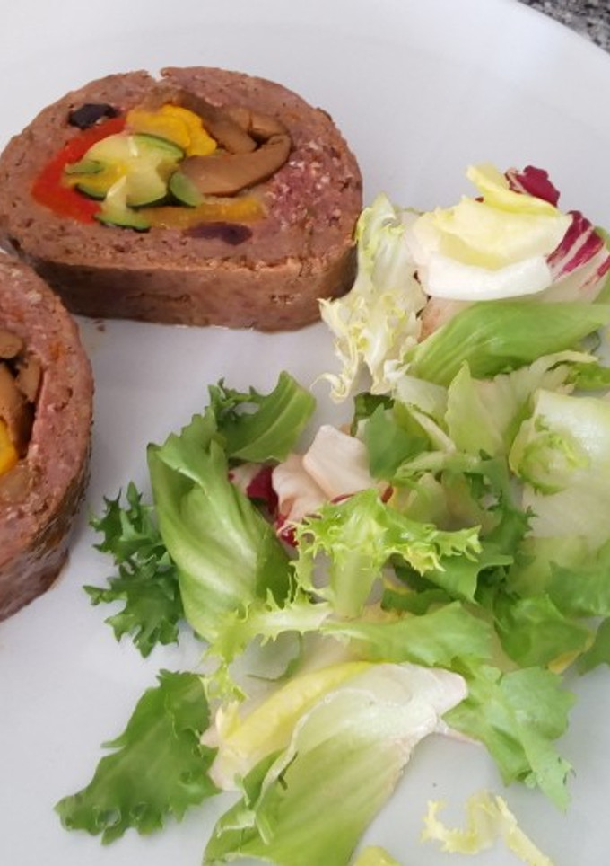 Una foto de Rollo relleno de verduras expres