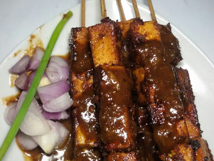 Wajib coba! Cara  membuat Sate Tahu Bumbu Kacang yang nikmat