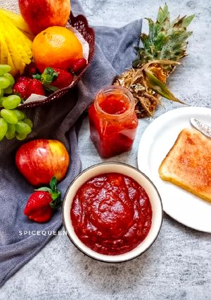 A picture of Mix Fruit Jam.