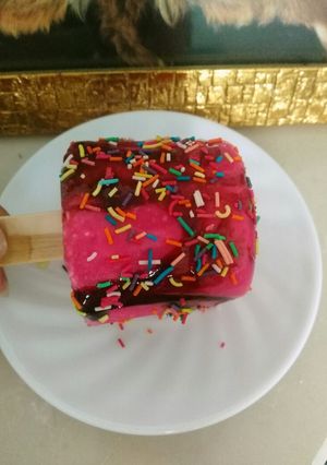 عکسی از دستور بستنی هندونه ای خوشمزه من😋
