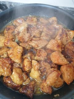 A picture of 🍯 Honey Lemon Chicken 😋.