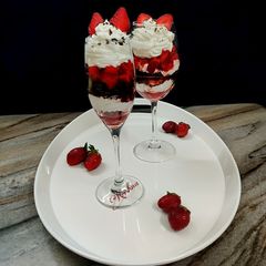 A picture of Strawberry Parfait.
