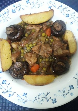 Una foto de Ragout de cerdo ibérico al Pedro Ximénez