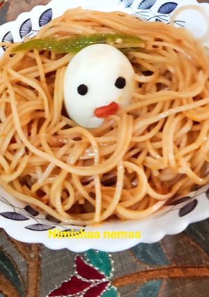नूडल्स विथ ऑनियन एंड टमाटर (noodles with onion and tamatar recipe in Hindi) रेसिपी मुख्य फोटो
