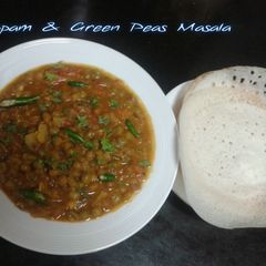 A picture of Green peas masala.