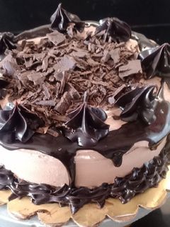 ચોકોલેટ ડચ કેક (Chocolate Dutch Cake Recipe In Gujarati) રેસીપી મુખ્ય ફોટો