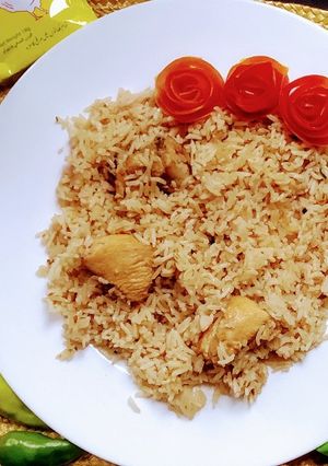 A picture of Chicken 🐔 pulao.
