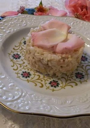 Foto di Risotto con i petali di rosa