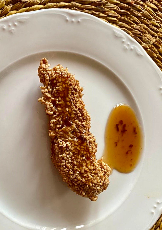 Una foto de Solomillo de pollo con sésamo y salsa de Pedro Ximénez