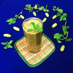 Green Smoothie A picture of Green Smoothie.